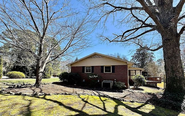 Image of 2365 Holbrook Rd