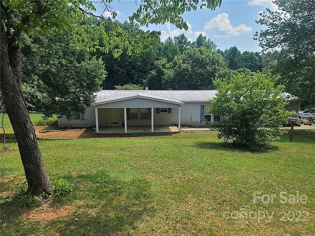 Photo of 128 Scroggs Cemetery Rd, Statesville, NC