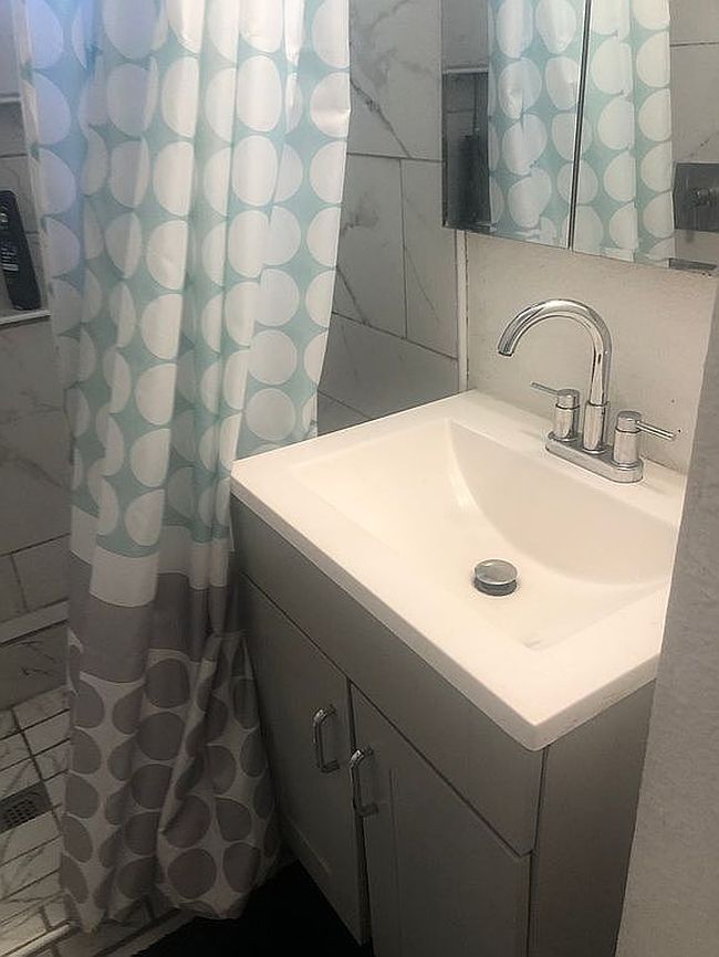 Photo of 400 E Arbor St, Long Beach, CA