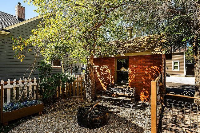Photo of 216 N Jefferson St, Sheridan, WY