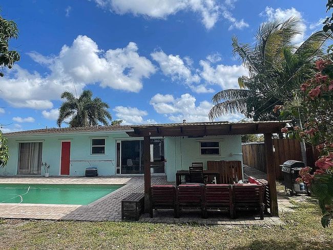 Photo of 7141 Coolidge St, Hollywood, FL