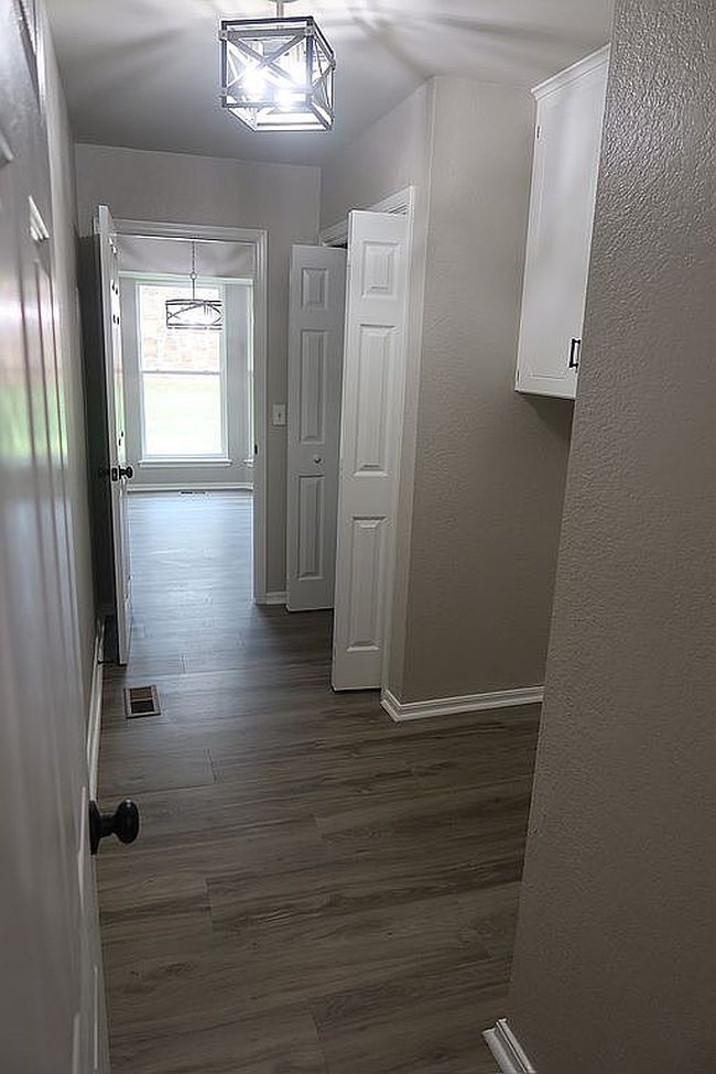 Photo of 7800 S Peach Ave, Broken Arrow, OK
