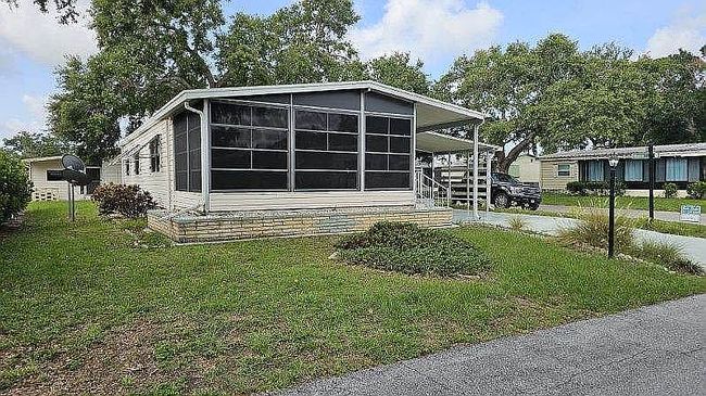 Image of 2904 Hillcrest Dr