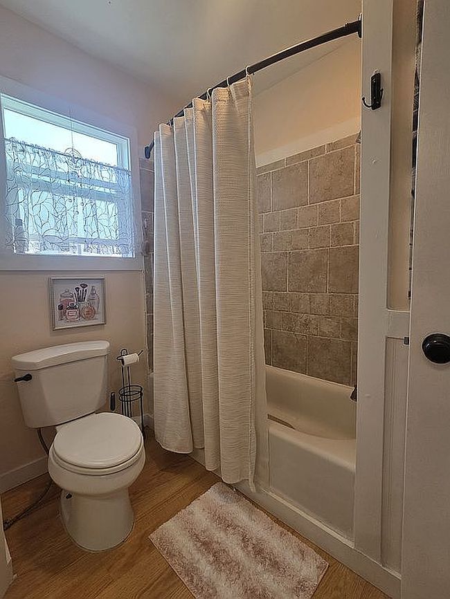 Photo of 129 N 500 W, Vernal, UT