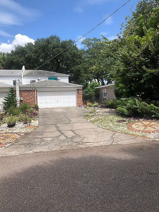 Image of 112 S Lauber Way
