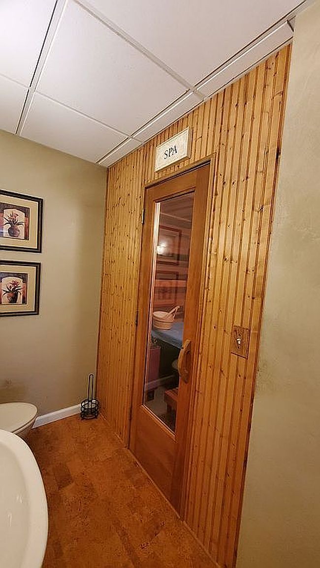 Photo of 2031 Ne Waterfield Pl, Blue Springs, MO