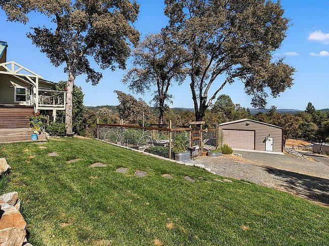 Photo of 11020 Homestead Ln, Penn Valley, CA