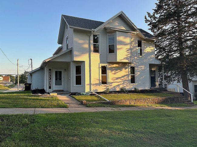 Photo of 616 10th Ave, Fulton, IL