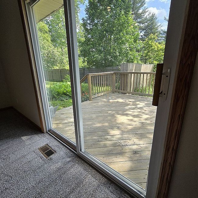 Additional photo 3 of property located at 4004 W Wackerly St