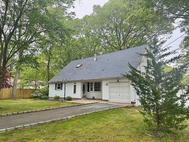 Image of 11 Roberts Rd E