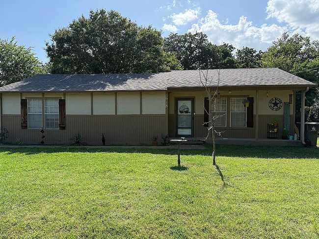 Photo of 3918 Brannon Rd, Arlington, TX