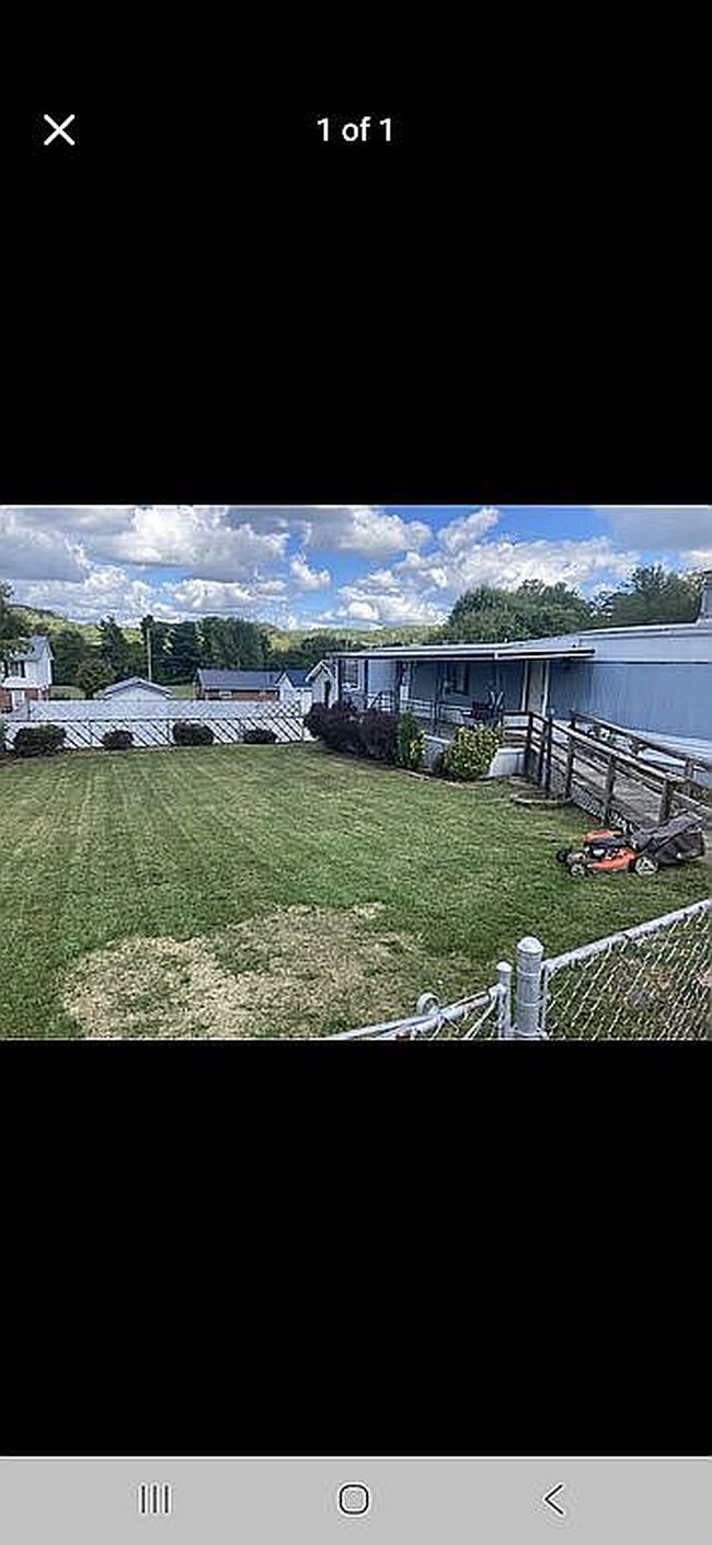 Photo of 12 Lee Cir