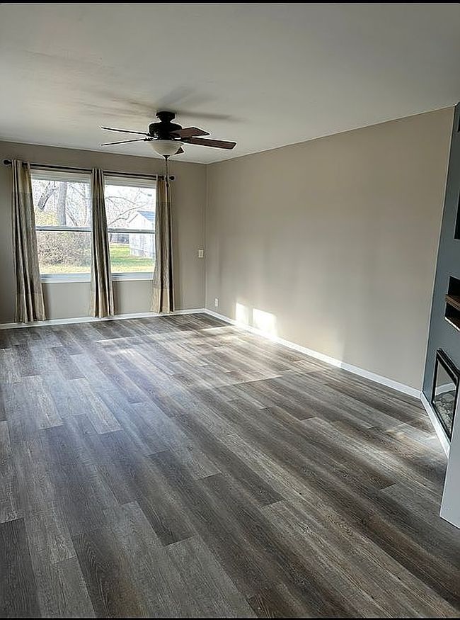 Image of 104 1st Ave Nw