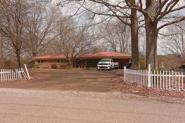 Image of 1997 Vassar Rd