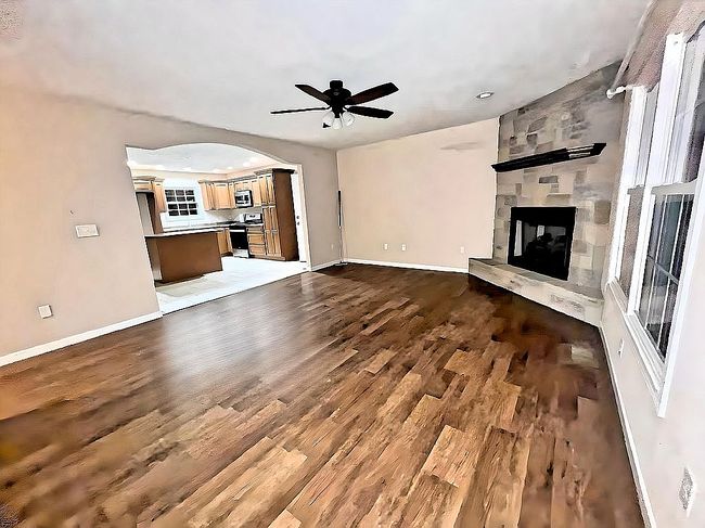 Additional photo 3 of property located at 280 Valley View Dr