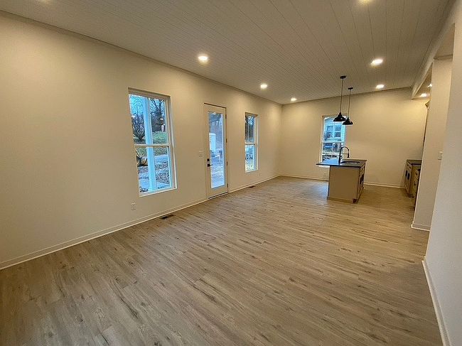 Photo of 411 Cosby St, Washington, IN