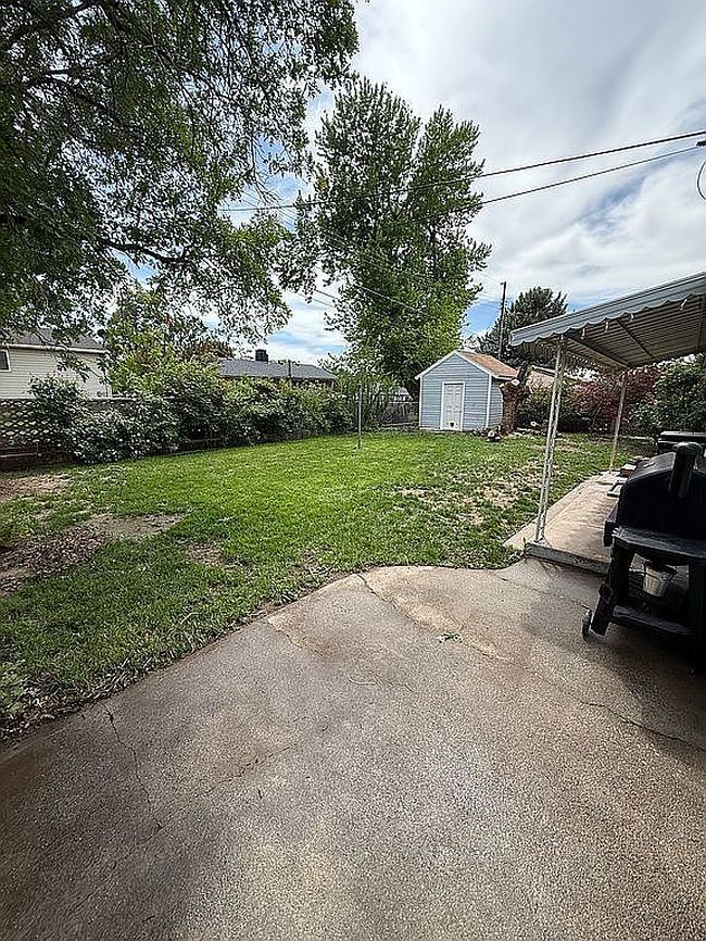 Image of 961 1st St