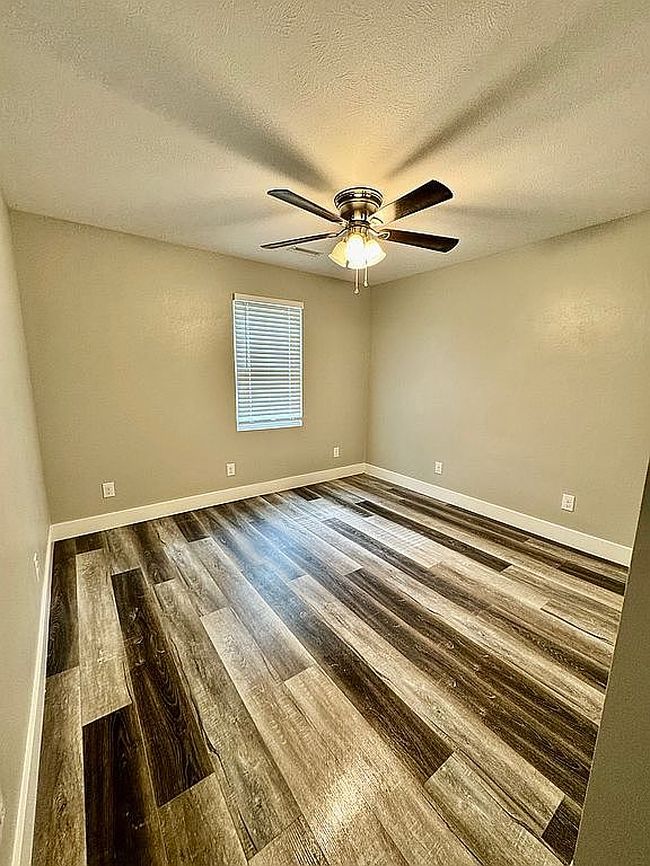 Photo of 503 E Alexander St, Energy, IL