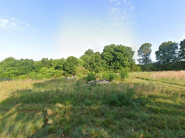 Photo of 570 Bob Hollow Rd