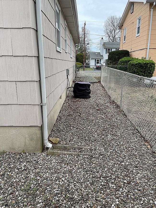Image of 2110 Rogers Rd