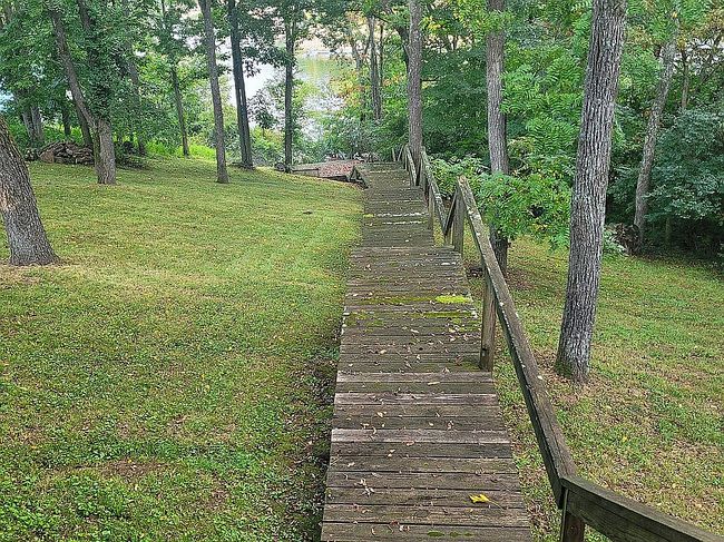 Photo of 275 Beams Dr, Harrodsburg, KY