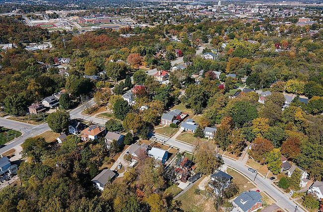 Image of 1300 Moreland Ave