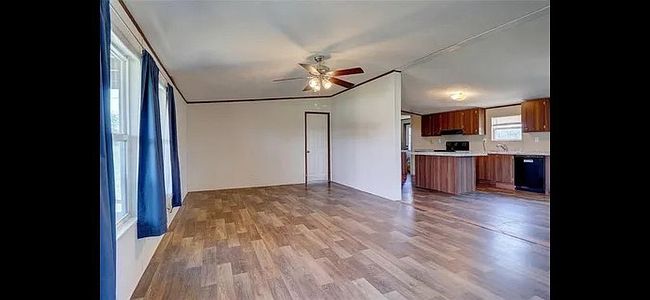 Photo of 199 Heien Ct, Boyd, TX