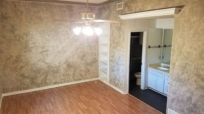 Photo of 2916 Lisa Ln, Tyler, TX