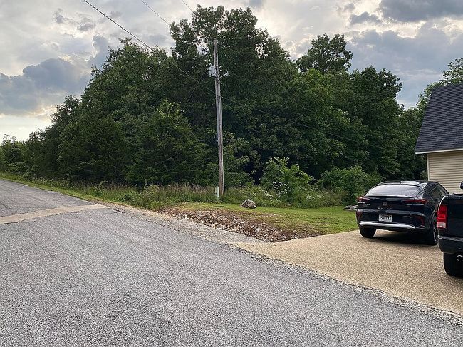 Photo of 210 W Lansing Ave, Horseshoe Bend, AR