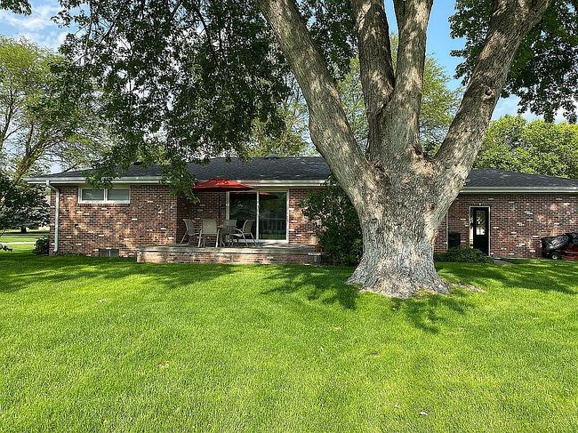 Additional photo 3 of property located at 1704 Spring Rd