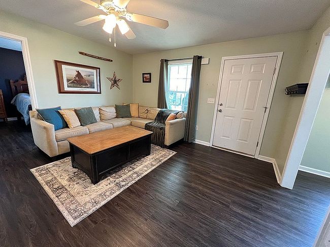 Additional photo 3 of property located at 1076 Four Mile Rd