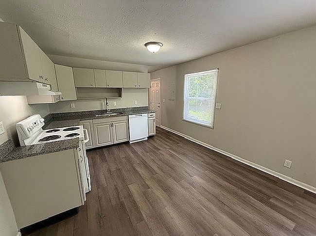 Photo of 7528 Placing Rd, Indianapolis, IN