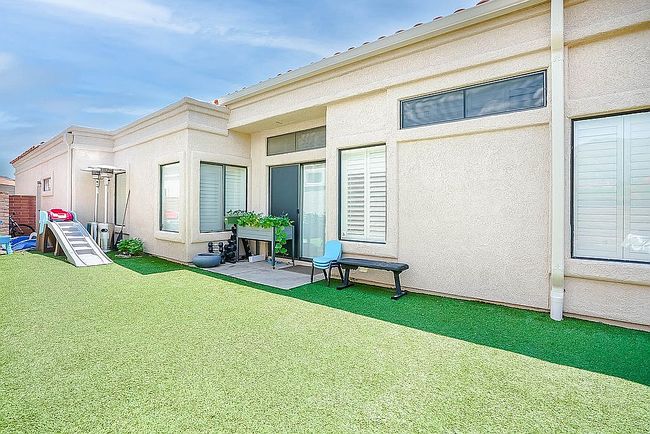 Additional photo 3 of property located at 5501 N Via Papavero