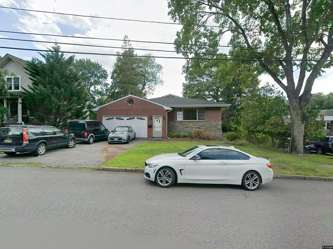 Photo of 14 Chestnut Ave, Closter, NJ