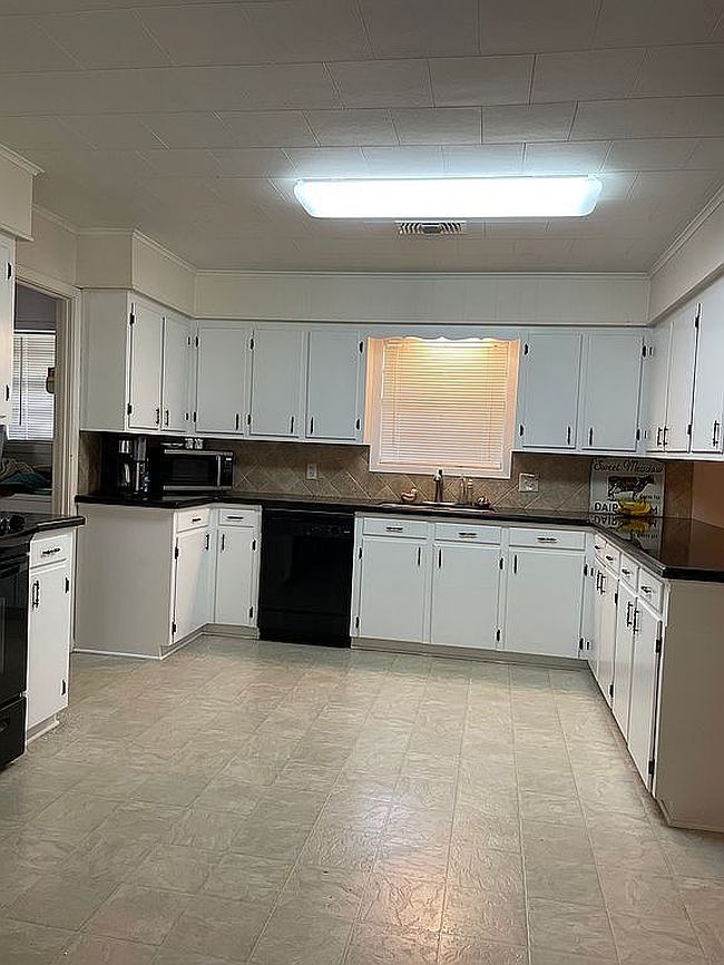 Additional photo 1 of property located at 309 S Joseph St