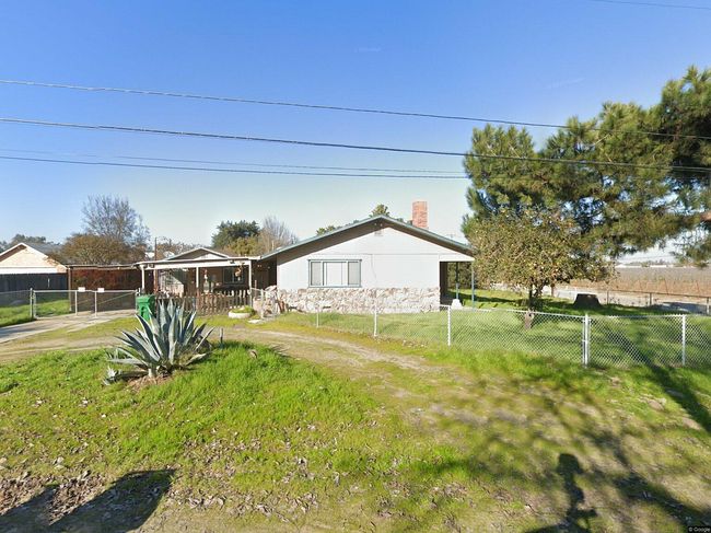 Photo of 256 W Clayton Ave
