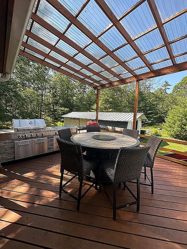 Additional photo 2 of property located at 154 Plum Ln