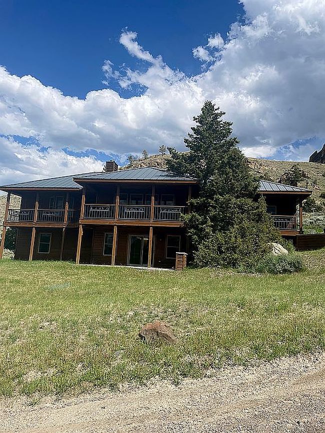 Photo of 27 Aerie Dr, Cody, WY