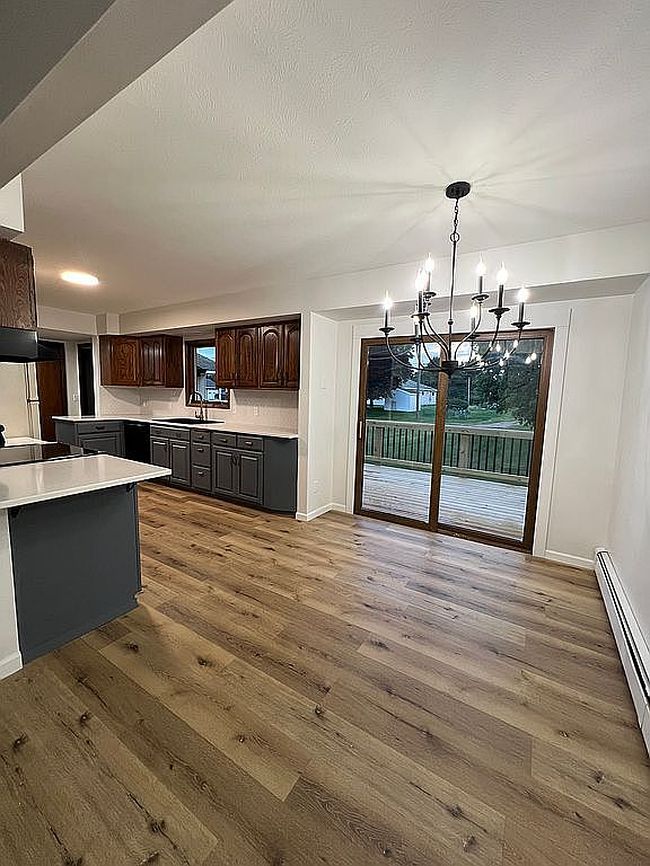 Photo of 1212 S 22nd St, Escanaba, MI