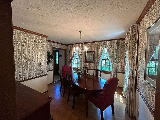 Photo of 6768 Bear Swamp Rd, Medina, OH