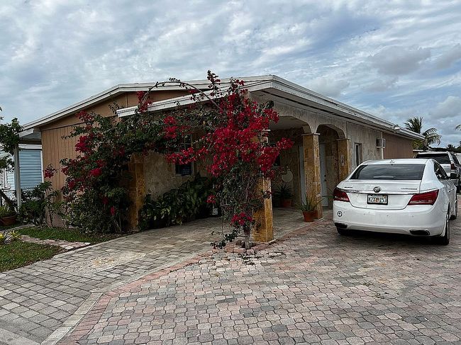 Photo of 1081 Sw 129th Ave #7, Miami, FL