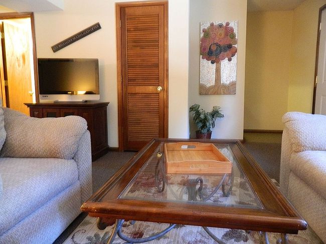Image of 902 Creekside Dr #E