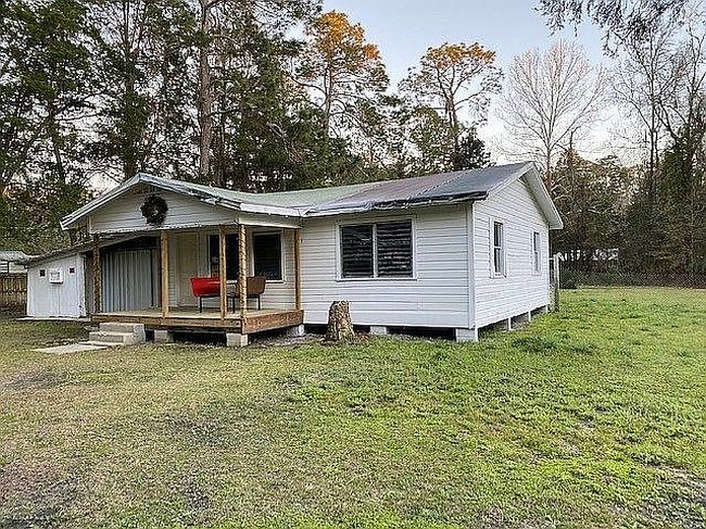 Image of 1342 Ne Gum Swamp Rd