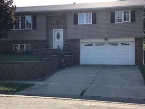 Preview of property located at 1408 Royal Oak Ct