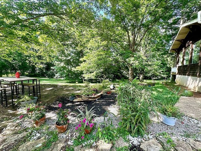 Photo of 3900 Altawood Ct, Louisville, KY