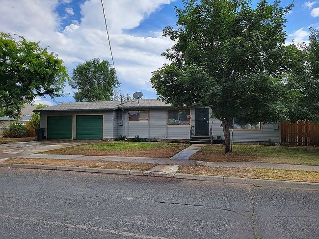 Photo of 1445 Madison St, Baker City, OR