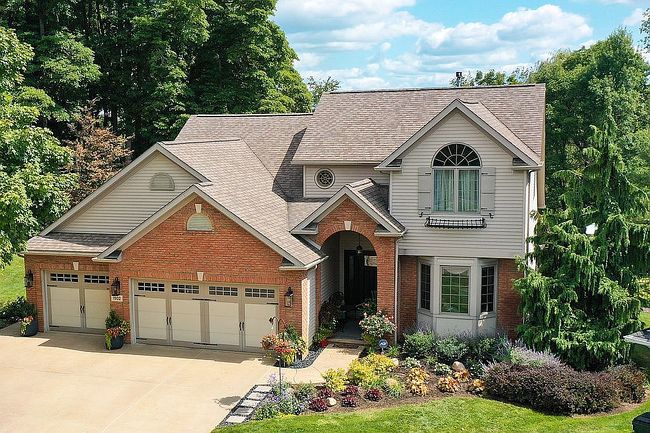 Image of 1902 Hollythorne Rd Ne