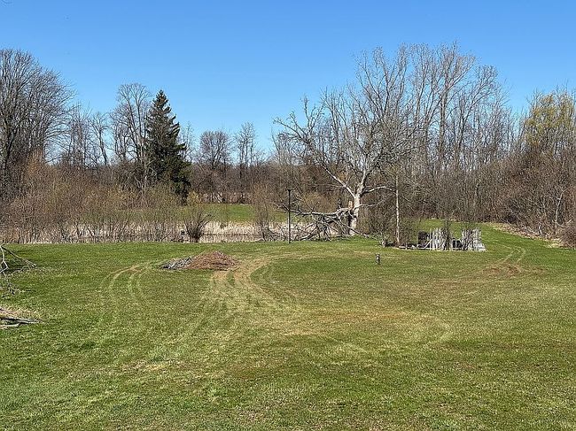 Image of 11333 Slade Rd