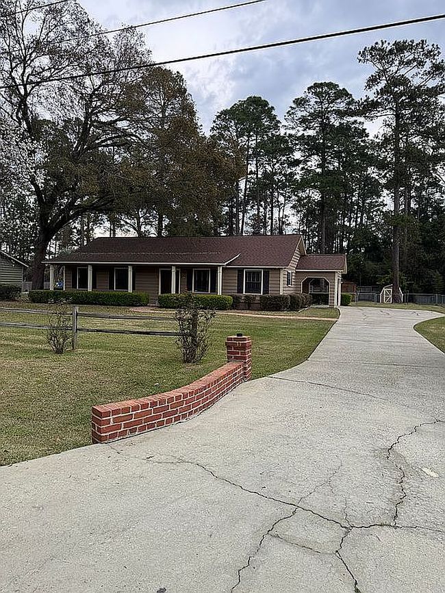 Preview of property located at 85 Acacia Blvd