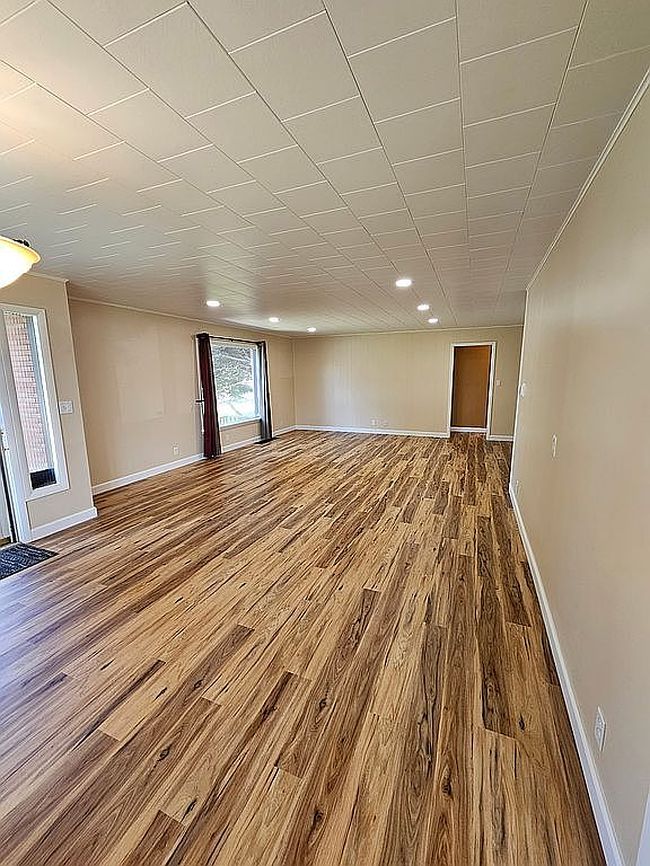 Photo of 1632 20th St, Cody, WY
